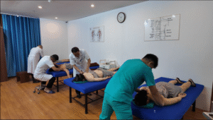 khóa học xoa bóp bấm huyệt