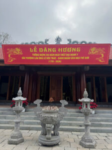 Lễ dâng hương cụ Lê Hữu Trác