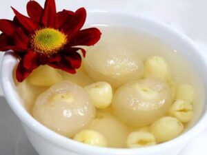 Yến chưng long nhãn